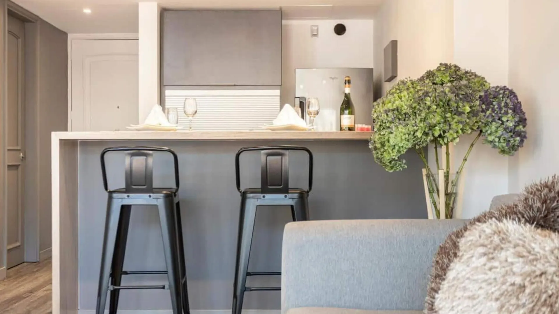 Edificio Casa Roma By Host Medellin Apartment