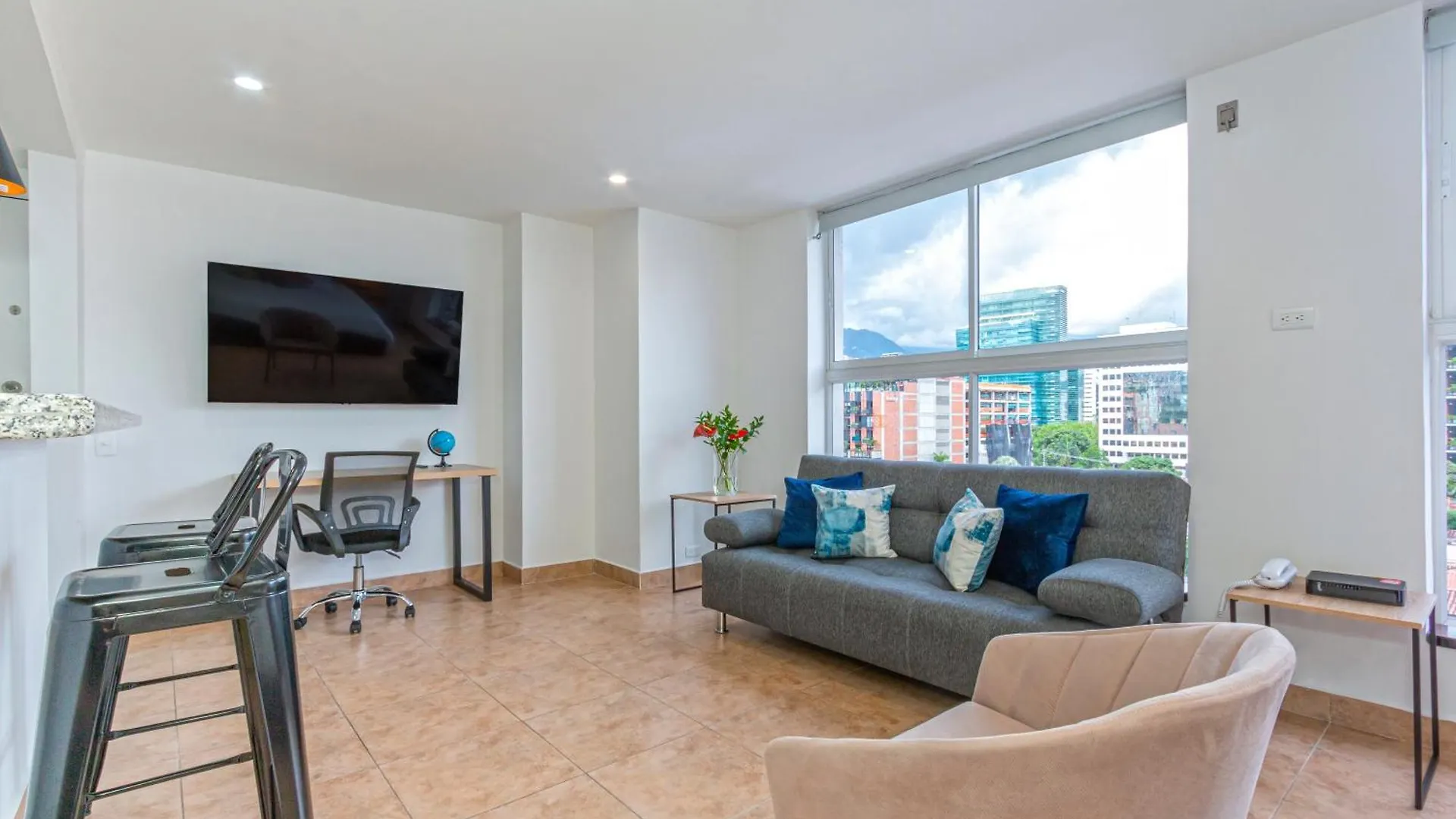 Edificio Casa Roma By Host Medellin Apartment