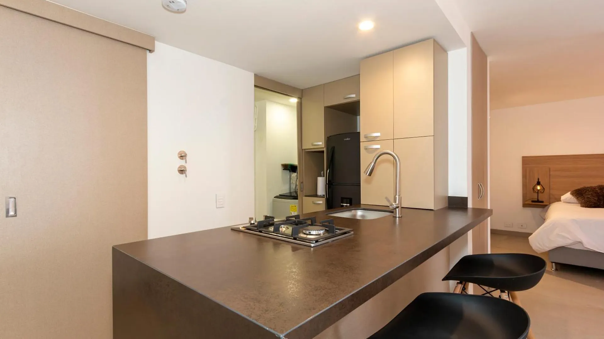 Edificio Casa Roma By Host Medellin Apartment