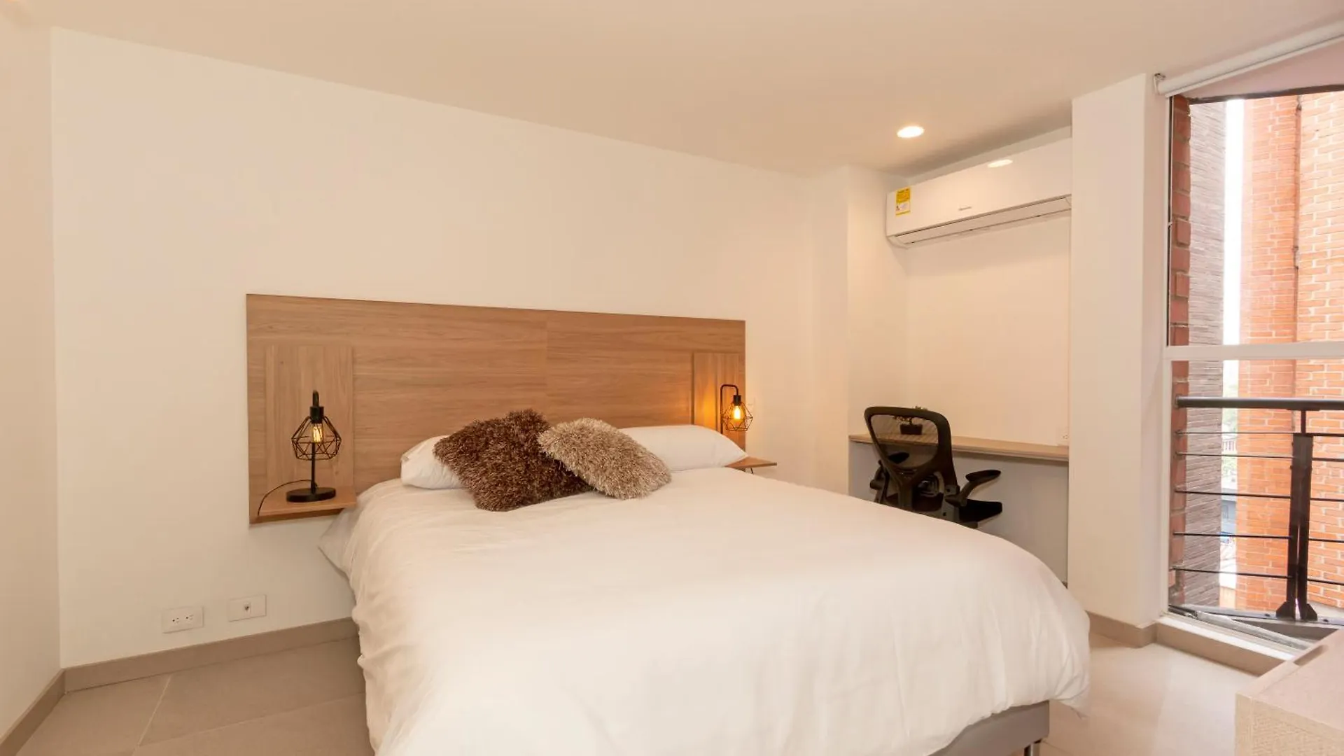 Edificio Casa Roma By Host Medellin Apartment