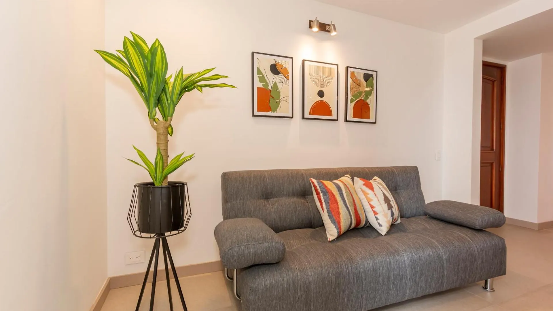 Edificio Casa Roma By Host Medellin Apartment 0*,