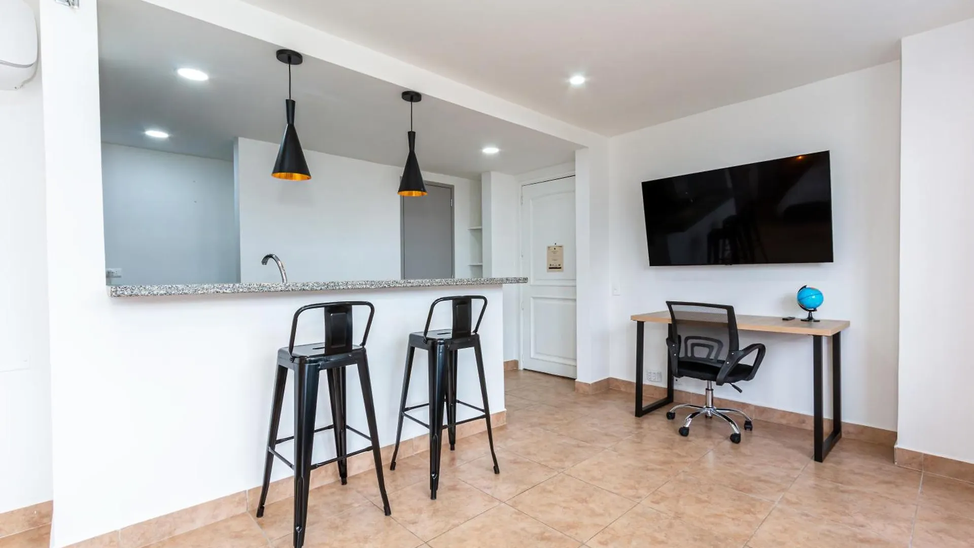 Edificio Casa Roma By Host Medellin Apartment