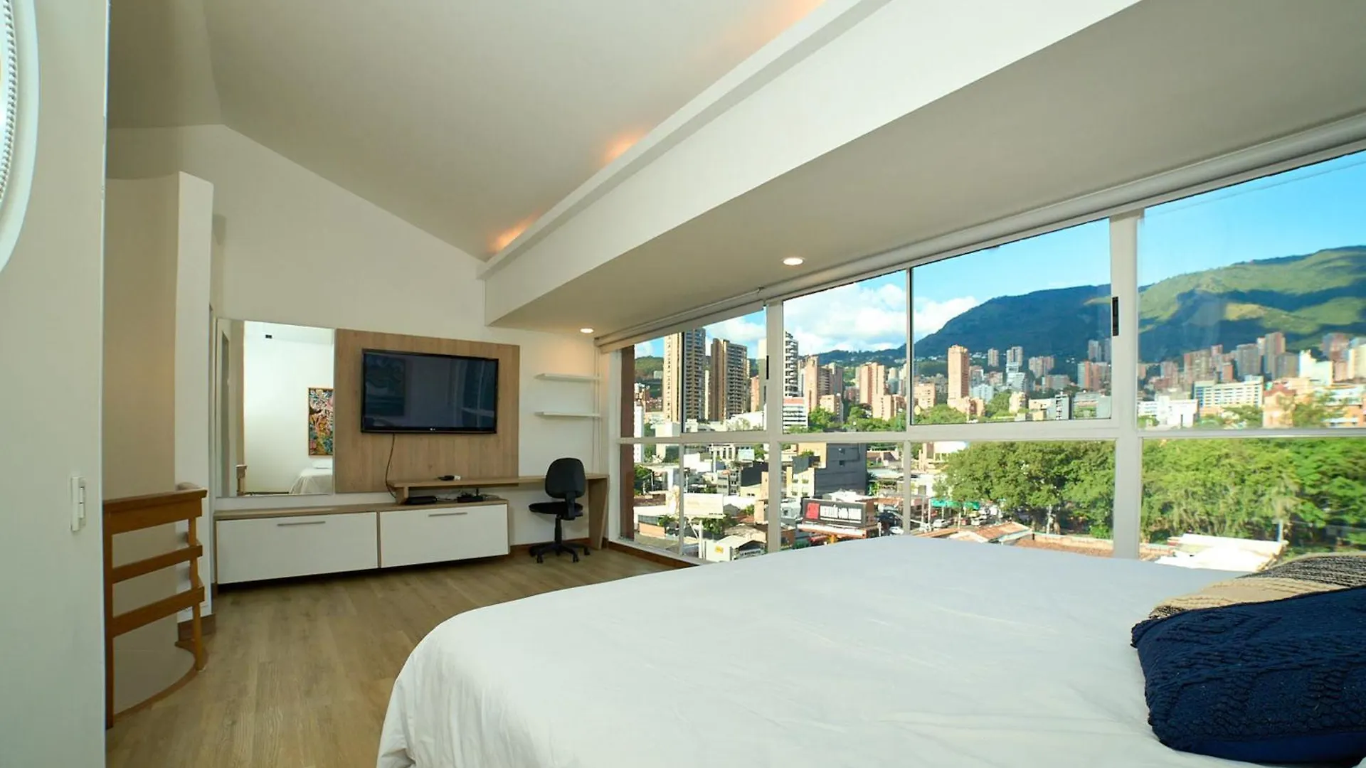 Edificio Casa Roma By Host Medellin Apartment
