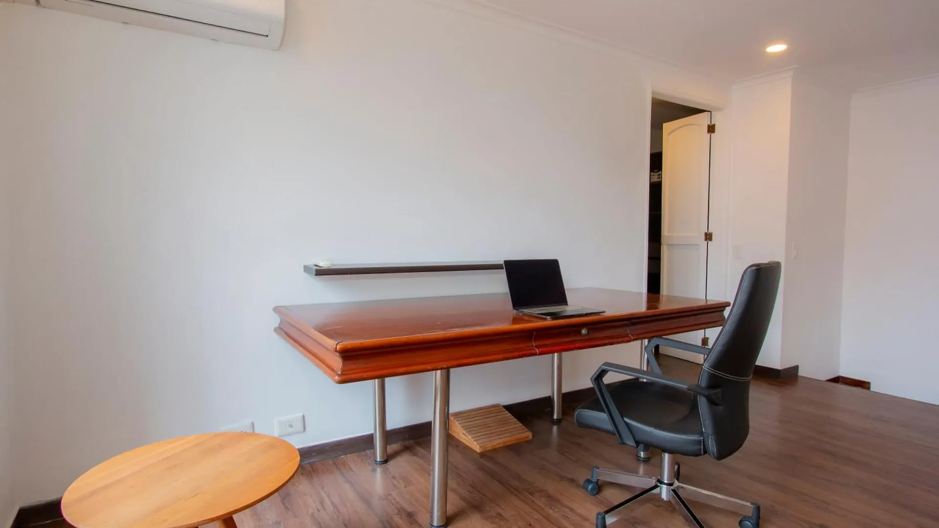 Edificio Casa Roma By Host Medellin Apartment