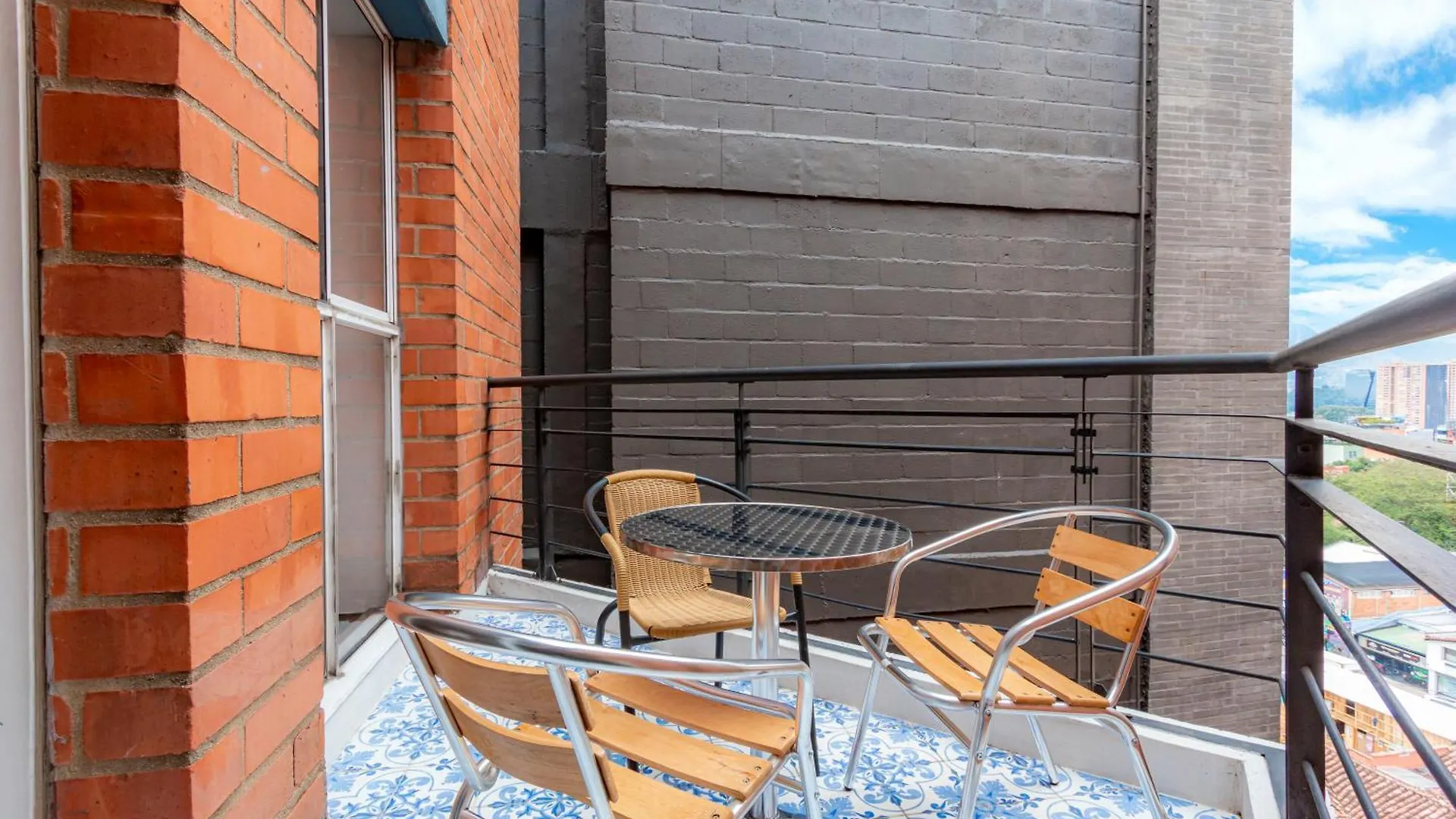 Edificio Casa Roma By Host Medellin Apartment
