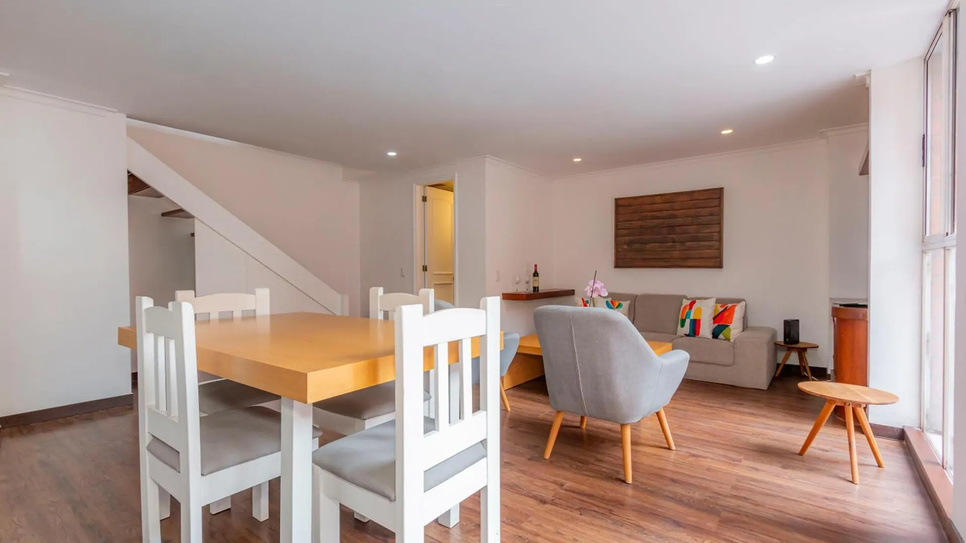 Edificio Casa Roma By Host Medellin Apartment