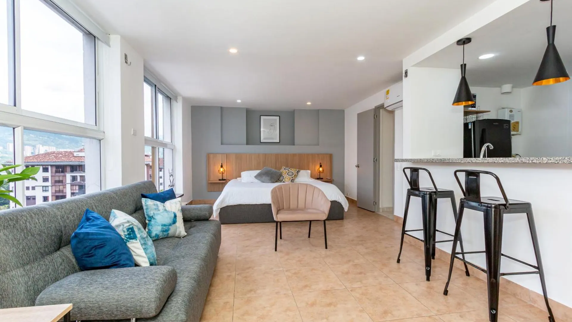 Edificio Casa Roma By Host Medellin Apartment